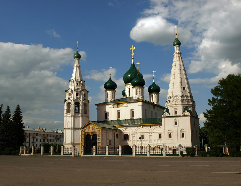 Ярославль вертикальное фото